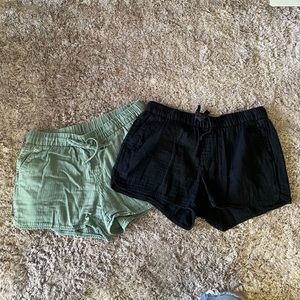 Old Navy women’s linen shorts.